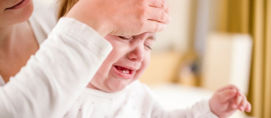Comment déceler les signes d’une méningite chez le bébé ?