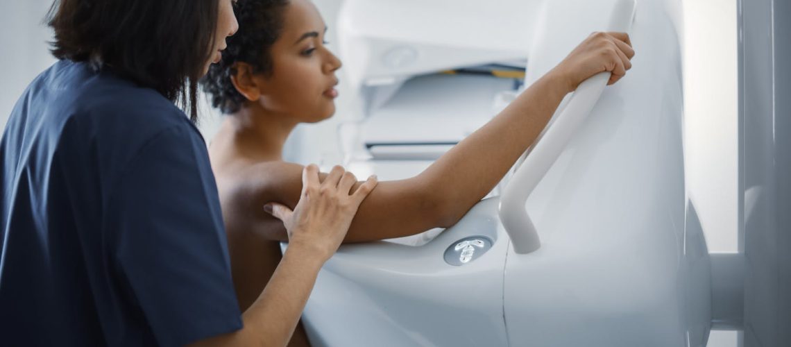 Cancer du sein : attention à ces petits plis sur la peau ! Cancer du sein : attention à ces petits plis sur la peau !